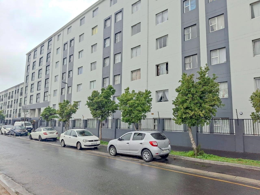 2 Bedroom Property for Sale in Maitland Western Cape